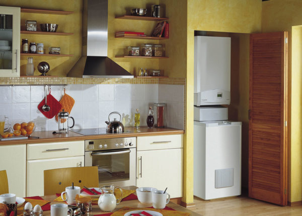 Кухня с газовым котлом индивидуального отопления - варианты размещения в интерьере